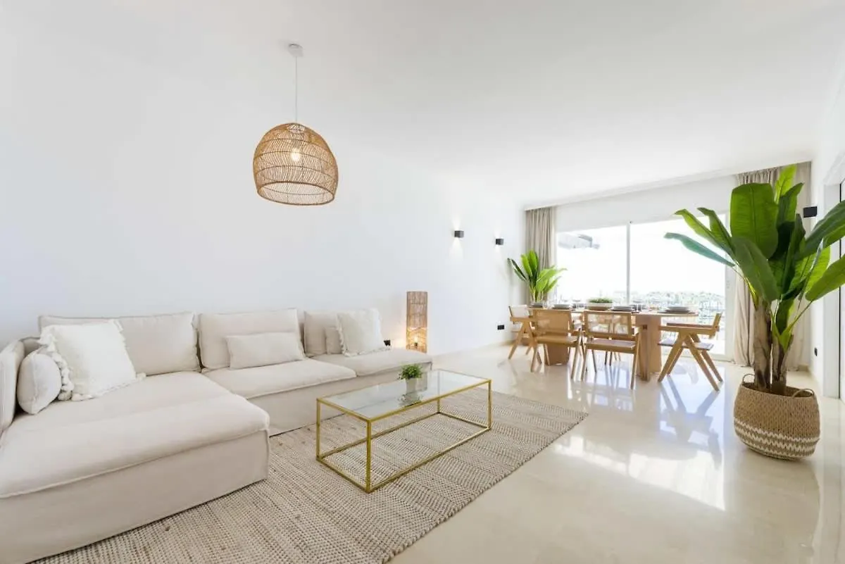 Duplex Penthouse Rooftop Terrace Sea Views Wifi Benahavis