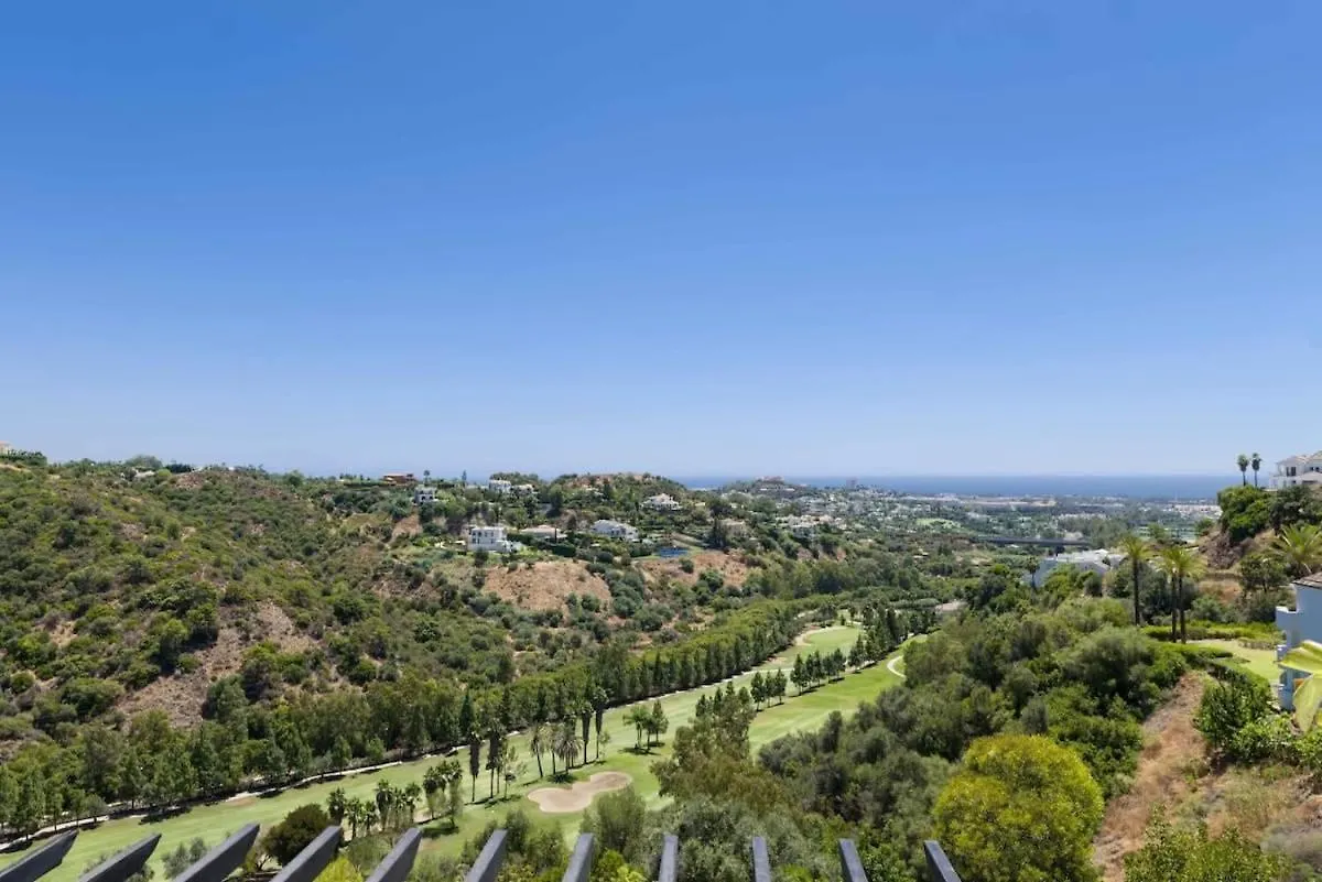 Duplex Penthouse Rooftop Terrace Sea Views Wifi Benahavis Apartment